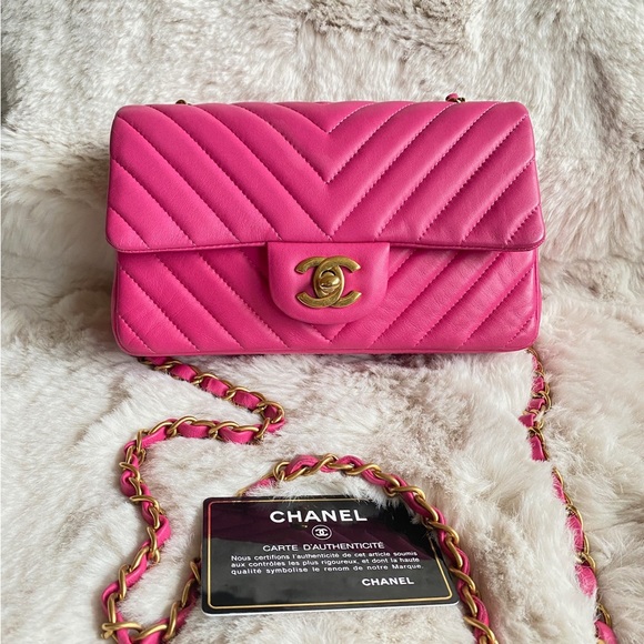 Chanel classic mini flap chevron lambskin